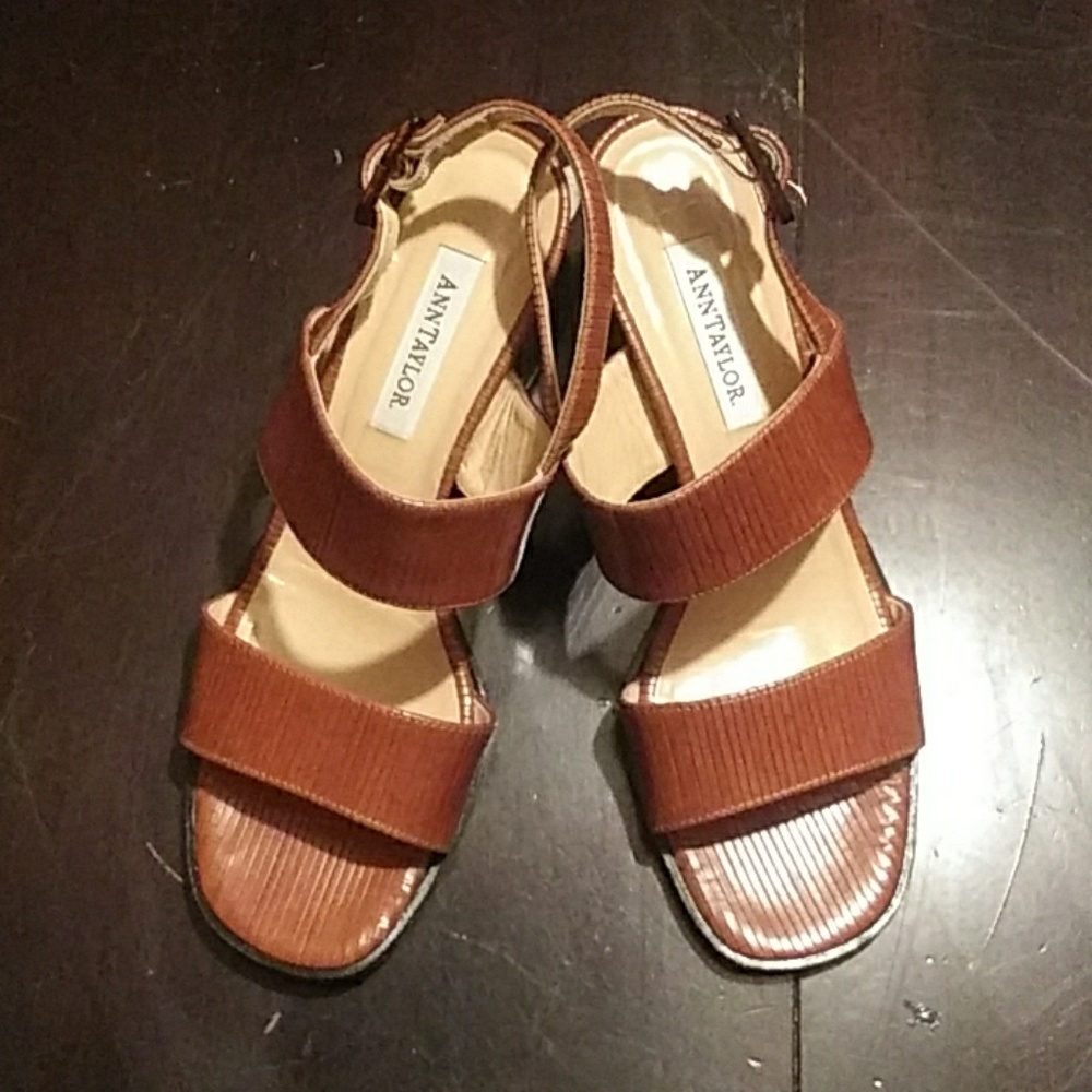 Womens shoes/heels
